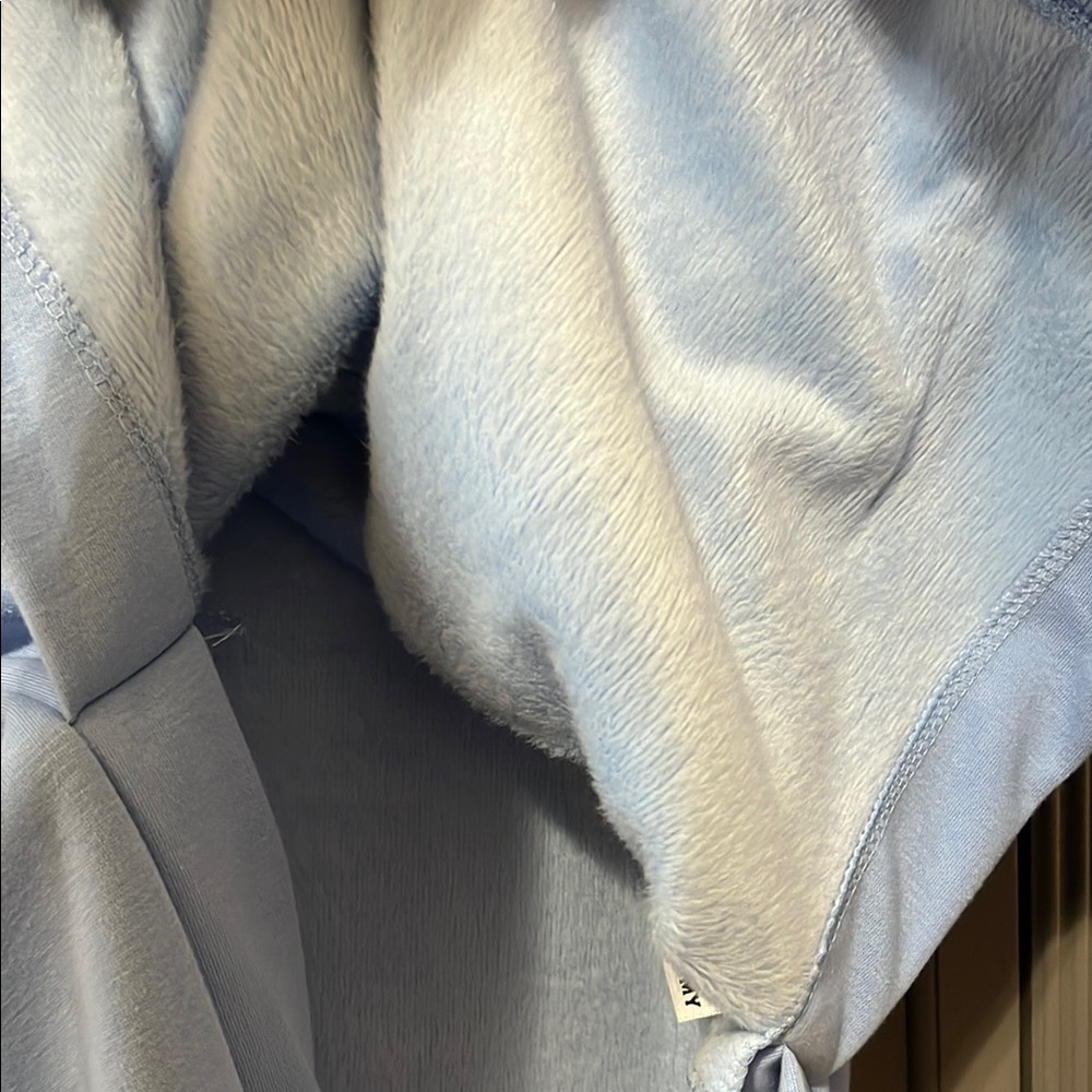 Light Blue Longer Hoodie “Warmy” with Front Pocket - Picture 6 of 6
